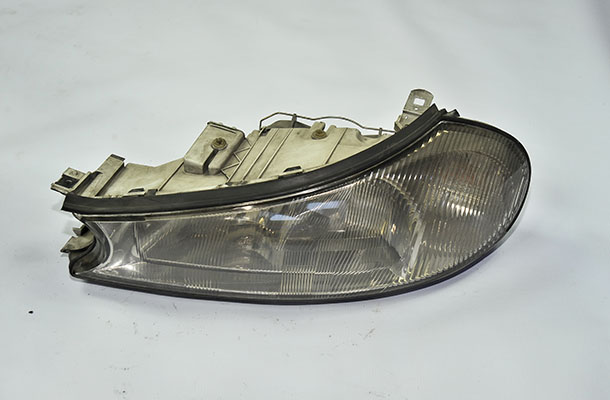 ford cıkma yedek mondeo 1 far